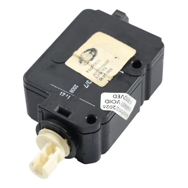 globalparts3-1219137